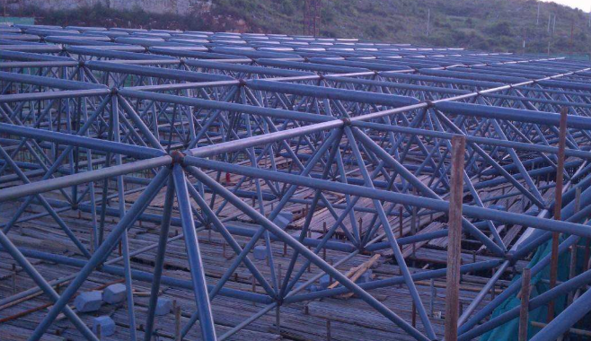 格尔木概述网架加工公司对网架保温隔热的办法