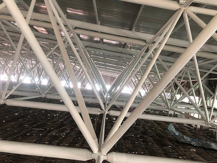 格尔木大型螺栓球网架施工厂家